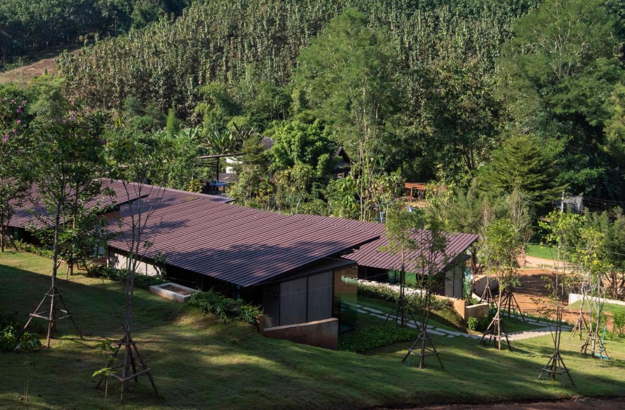 ホテル Huaysompoi Valley ナーン エクステリア 写真